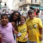 Syd and some friends she made in the crowd